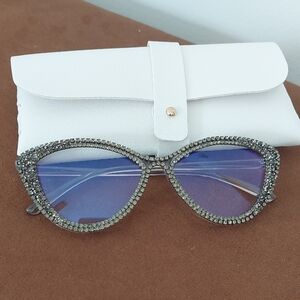 😮 3/$10! Elegant Rhinestone-Embellished Frames with White Case